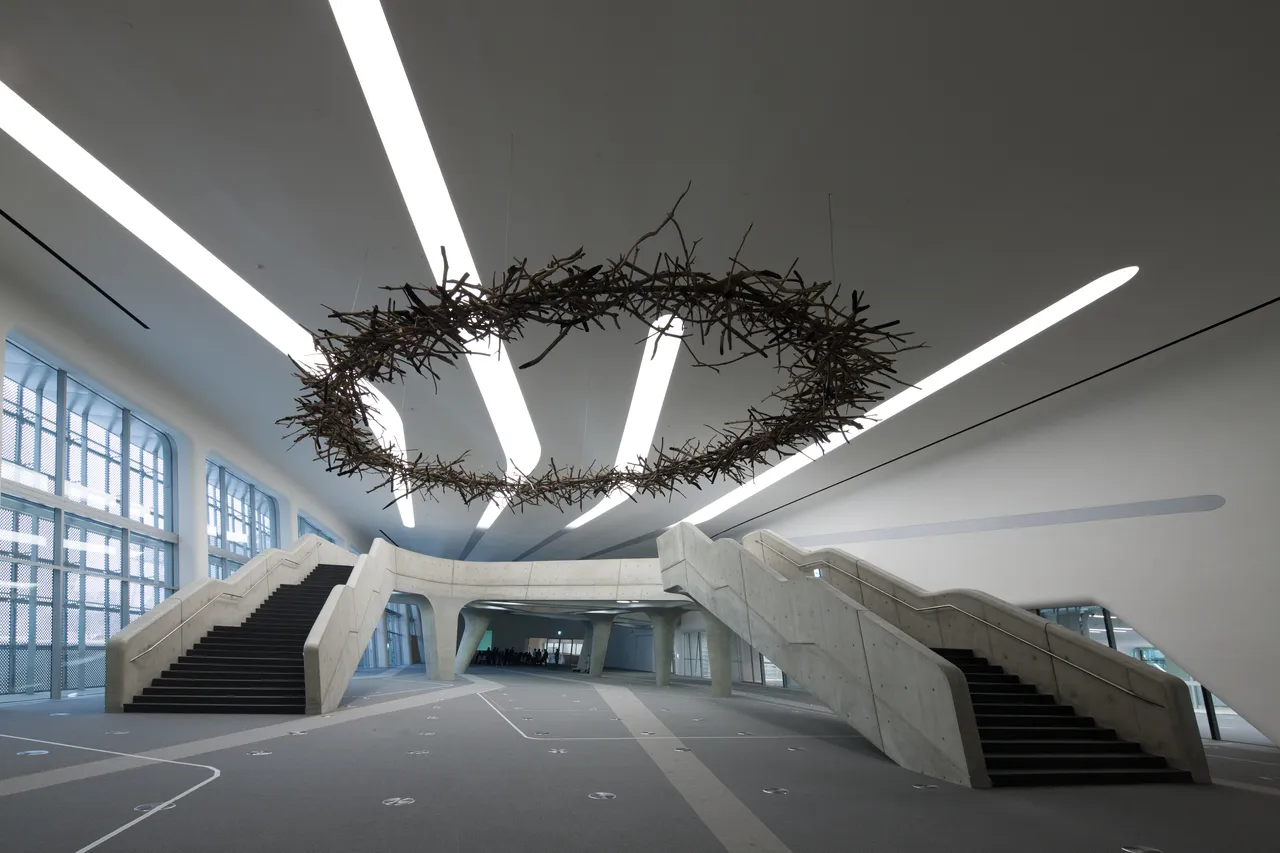 The sweeping concrete interior and curved staircases of Dongdaemun Design Plaza, Seoul